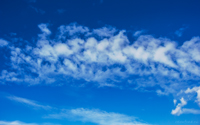 фото голубого неба с облаками высокого качества